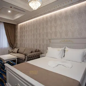 4* Hotel Ervini Boutique