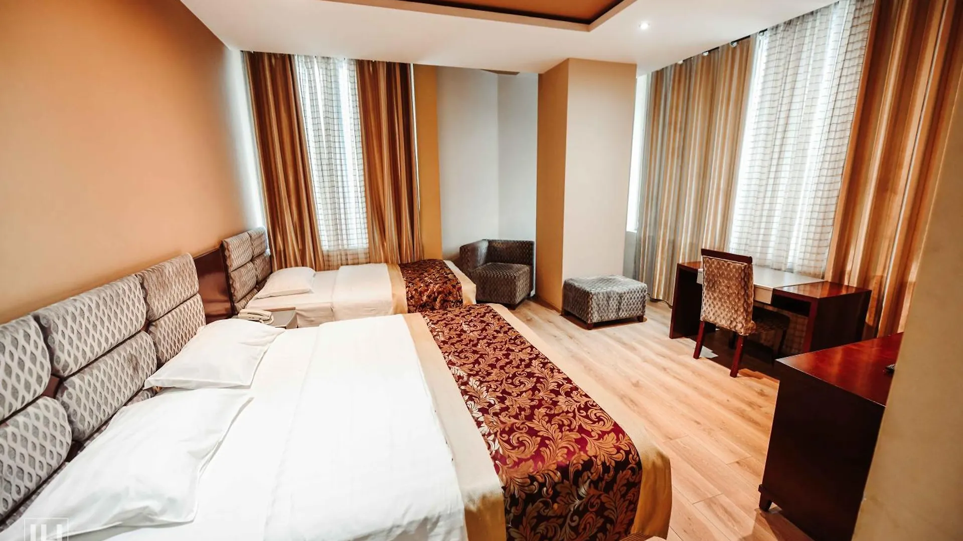 Hotel Arifi شكودر